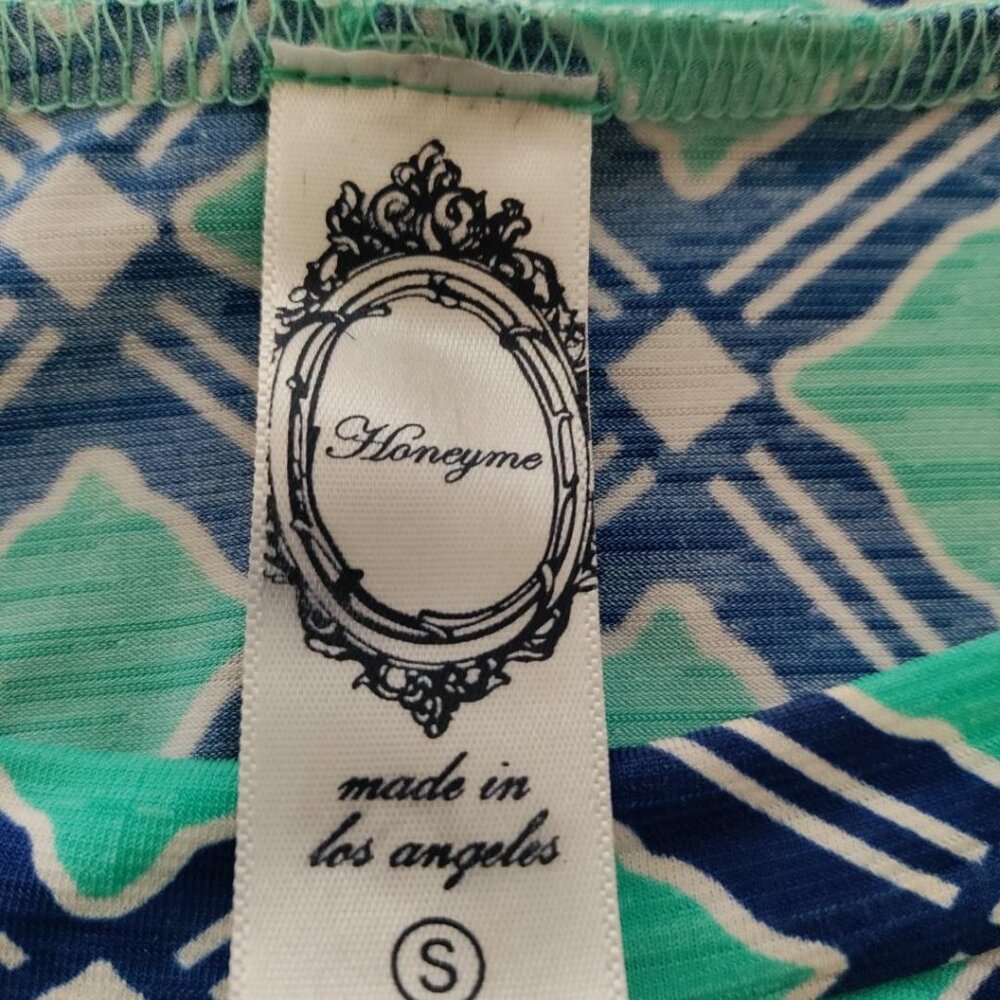 Geometric patterned tunic top - Picture 3 of 4